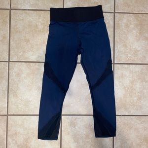 Michi legging size small